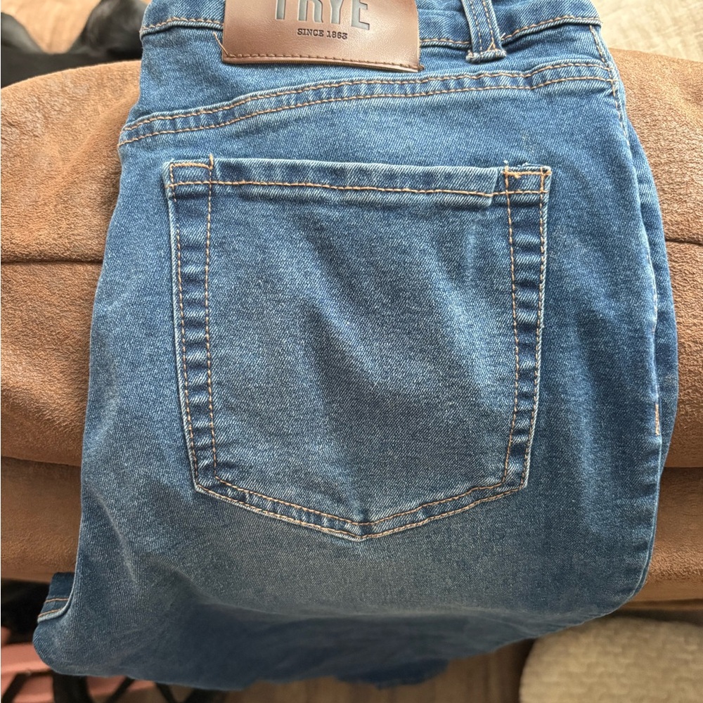 Frye Women’s Jeans